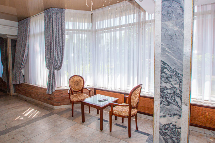 Интерьер в санатории «Виктория» в Кисловодске - фотография