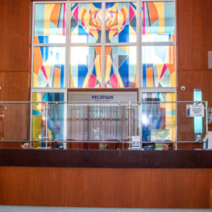 Ресепшн в санатории «Виктория» в Кисловодске - фотография