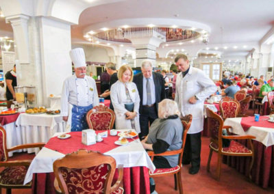 Красный зал «Рубин» в санатории «Виктория» в Кисловодске - фотография