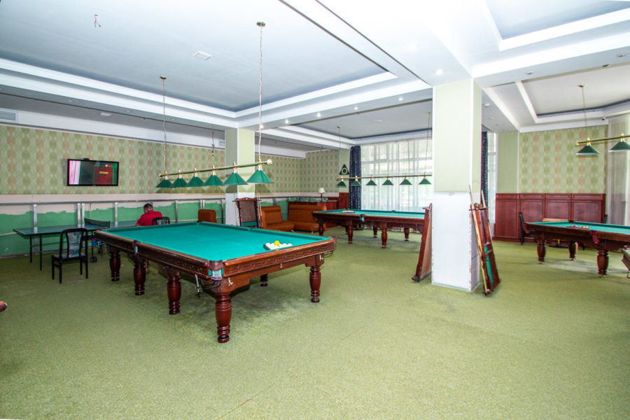 Бильярд в санатории «Виктория» в Кисловодске - фотография