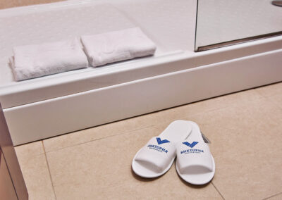 Номер «Стандарт ПК» 2 местный 2 комнатный в санатории «Виктория» в г. Кисловодске - фотография