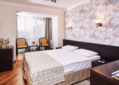 Номер «Стандарт» 2 местный 1 комнатный в санатории «Виктория» в г. Кисловодске - фотография