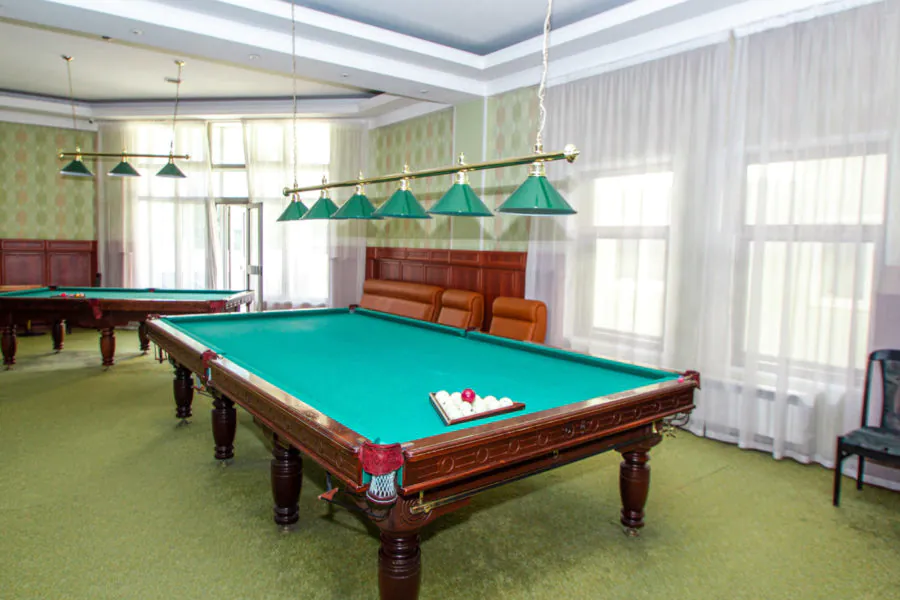 Бильярд в санатории «Виктория» в Кисловодске - фотография